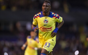 Julián Quiñones, delantero del América