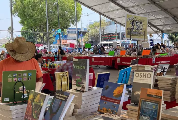 Conoce qué artistas estarán presentes en la Feria del Libro en Iztapalapa 2023.