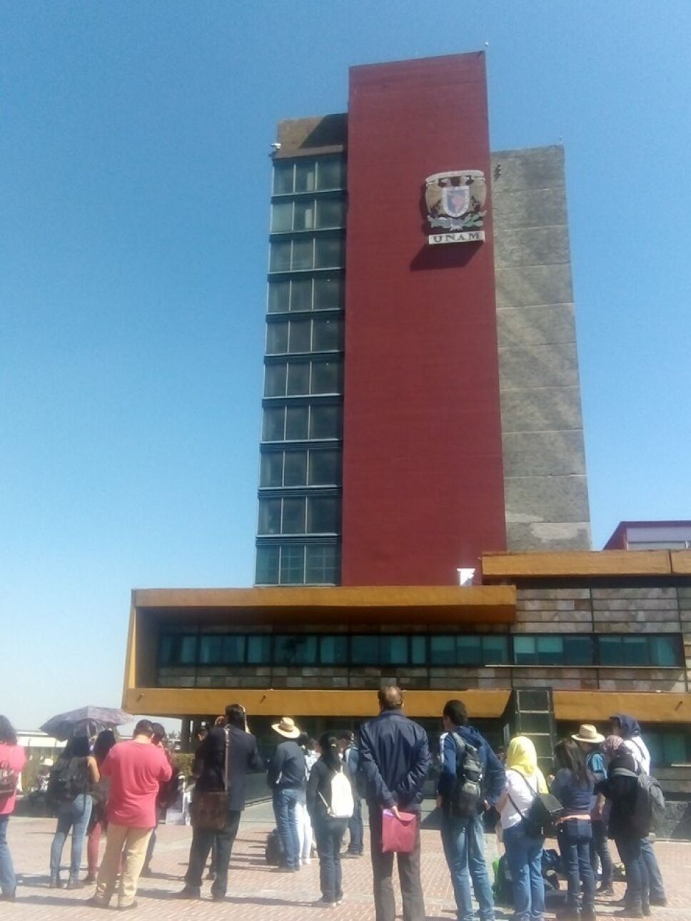 Paro de profesores en rectoría de la UNAM