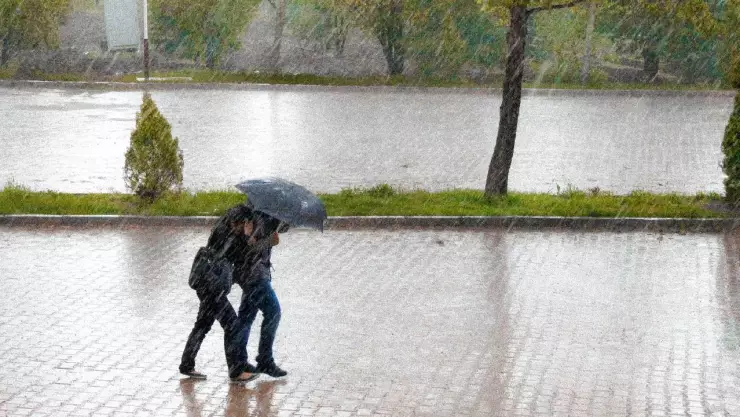 Clima hoy en Yucatán 19 de agosto_ Potentes lluvias por onda tropical