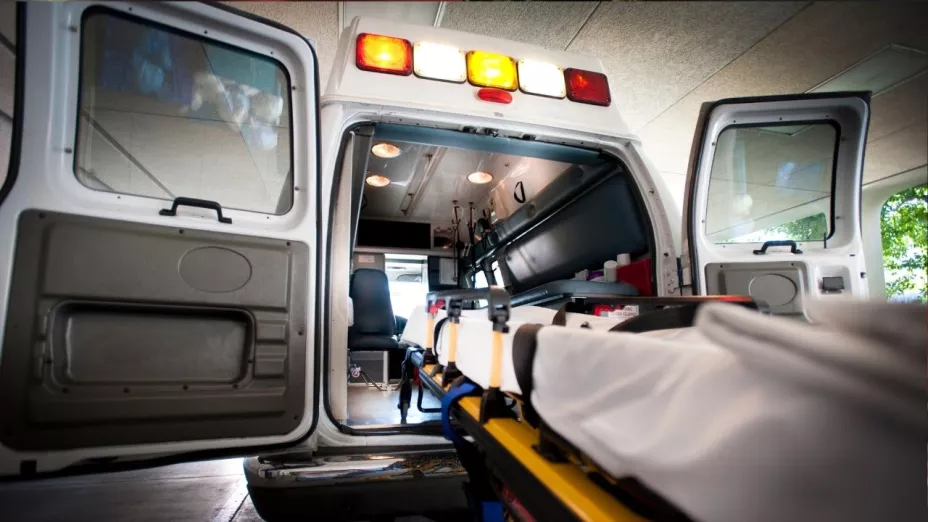 Gómez Palacio Hombre muere tras caer de terraza mientras bebía con su familia.jpg