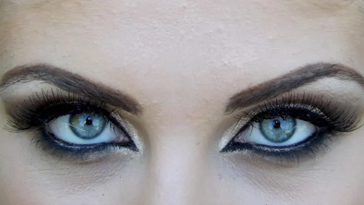 /estilo-de-vida/como-maquillar-ojos-saltones-bolsas