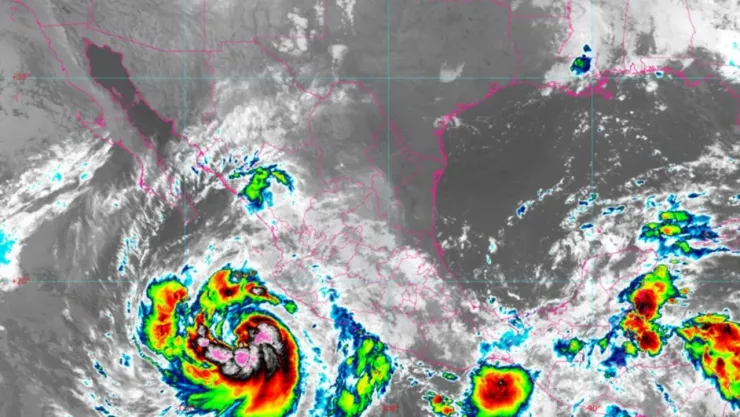 Huracán Priscila mantiene alerta en el Pacífico mexicano: actualizaciones del SMN