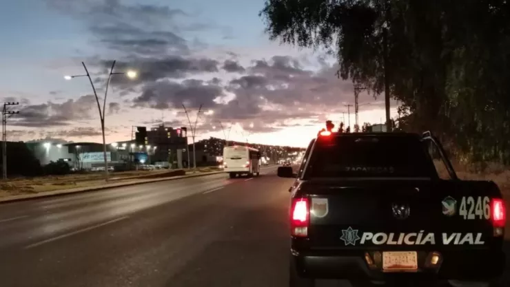 Varios vehículos ponchados durante una persecución en Paseo del Mineral en Zacatecas el 23 de noviembre