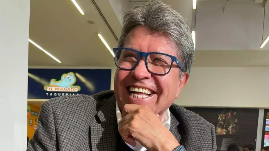 Ricardo Monreal celebra que Morena lo incluya entre chorcholatas