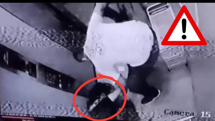 VIDEO FUERTE: Hombre agrede salvajemente a su pareja hasta dejarla inconsciente dentro de un elevador en Colombia  