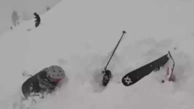 rescatado de avalancha