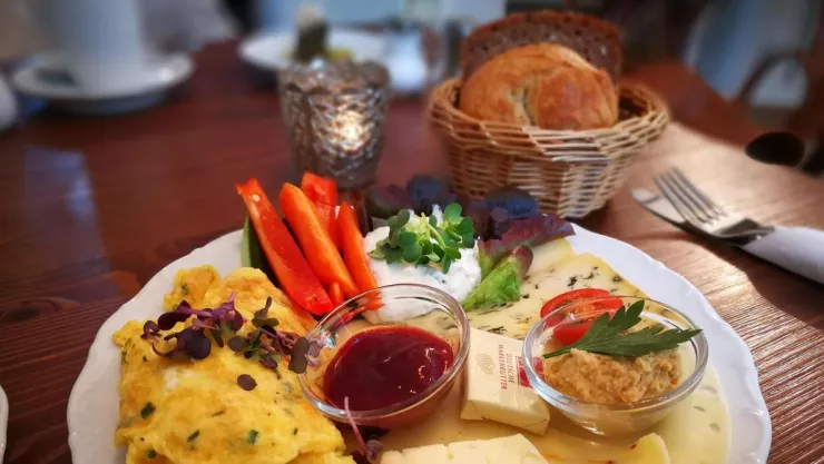 /especiales-azteca/cuales-son-3-alimentos-no-deben-estar-desayuno-pb-notas