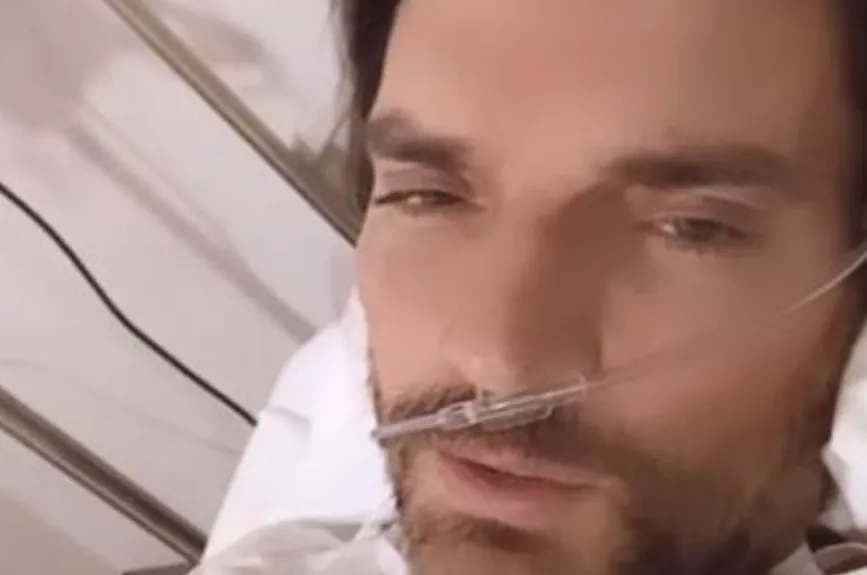 Julian Gil fue internado en hospital para ser operado de emergencia.