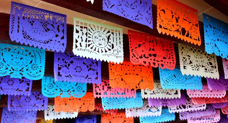 El papel picado, toda una tradición que evoca lo prehispánico