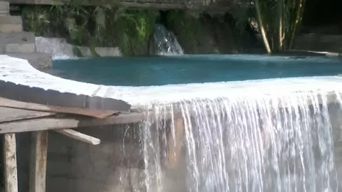 Manantiales 50 pesos