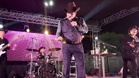 Estos son los escándalos que Lalo Mora ha protagonizado.