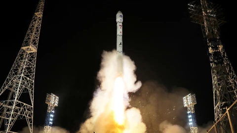 Corea del Norte informa que lanzó un satélite espía; EU responde