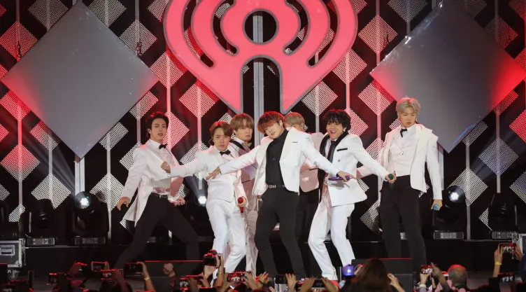 bts medio tiempo final mundial 2026