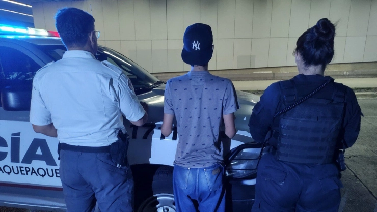 Rescatan en Jalisco a joven de 15 años engañado con falsa oferta de trabajo