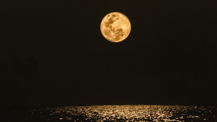 Conoce la fase de la luna HOY, domingo 4 de enero de 2026_ Así nos afectará su energía esta noche.webp
