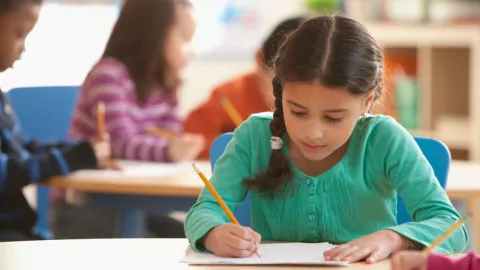 clases 12 de octubre por Día de la Raza