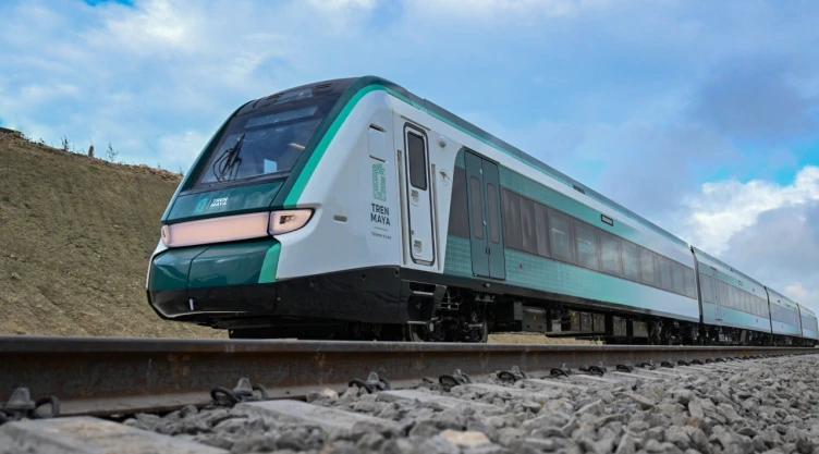 La salida del general Lozano Águila de la dirección del Tren Maya