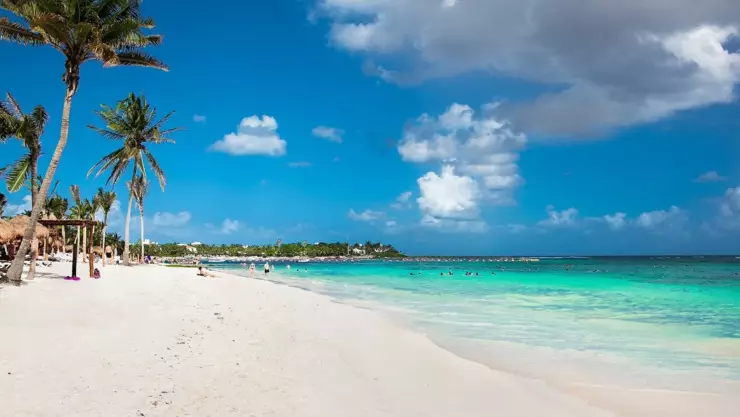 ¿Sol, arena y mar en verano? Descubre las 3 playas de Quintana Roo que te enamorarán