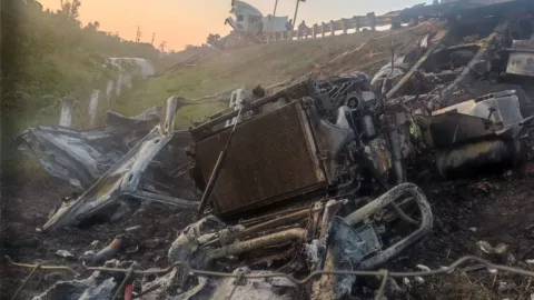 ¡Trágico! Aparatoso accidente deja varios muertos en la autopista de Colima a Guadalajara hoy 8 de noviembre