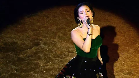 Ángela Aguilar niega estar casada y embarazada de Christian Nodal