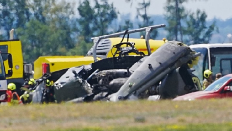 Helicóptero militar se desploma en República Checa