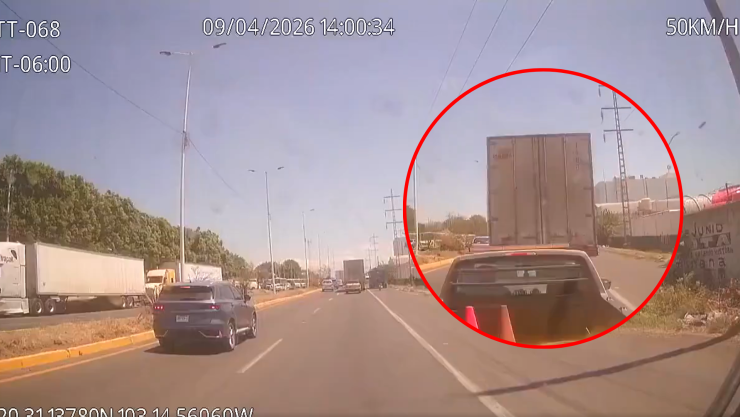 Video carambola El Salto Jalisco hoy dos personas sin vida carretera San José del Castillo.png