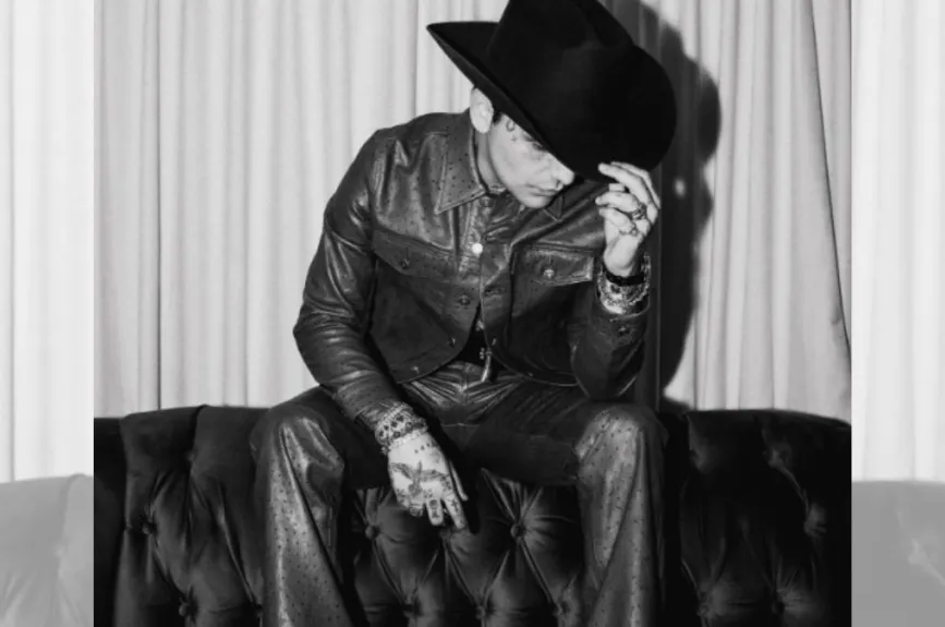 Christian Nodal (5).jpg