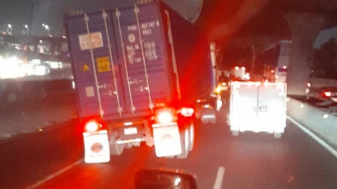autopista México-Puebla provoca caos vial