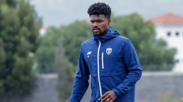 Eduardo Bauermann es el defensor que busca Monterrey