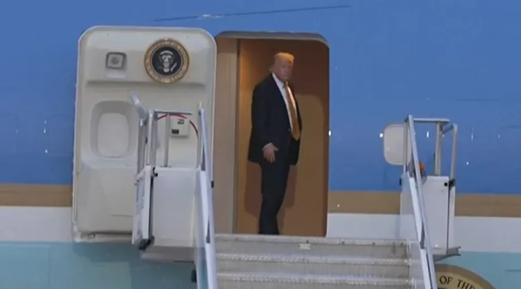 Trump cambia de avión por posible amenaza de Irán