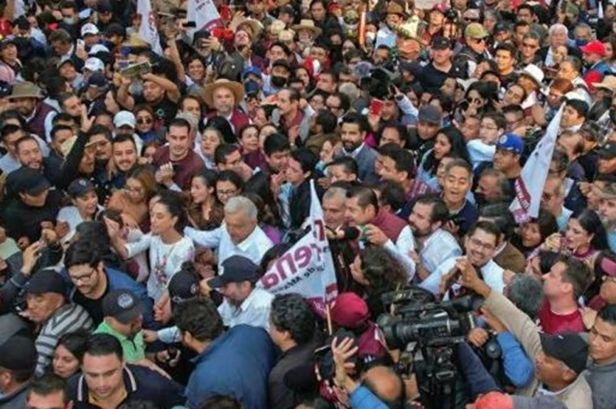marcha de AMLO corcholatas Sheinbaum Adán Armenta