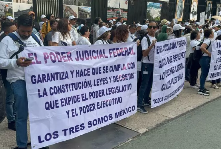 Trabajadores del PJF realizan bloqueos hoy frente al Senado
