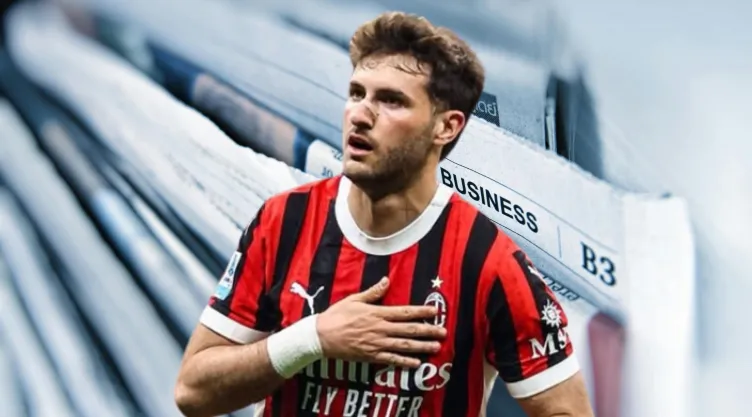 Santiago Giménez regresó a la pretemporada del Milan con olfato goleador.