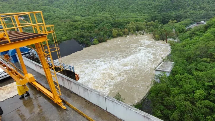 Presa ‘La Boca’ en Nuevo León luce completamente llena