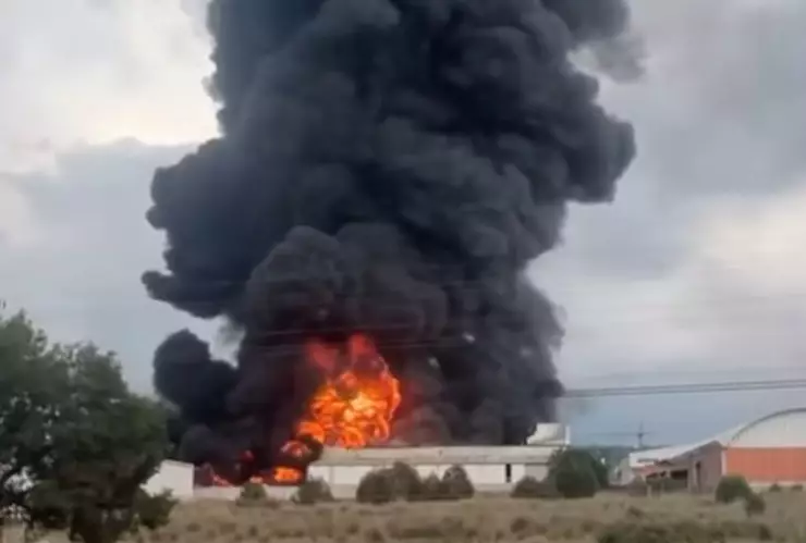 VIDEO: Alerta por incendio de parque industrial en Tlaxcala hoy: ¿Hay evacuaciones?