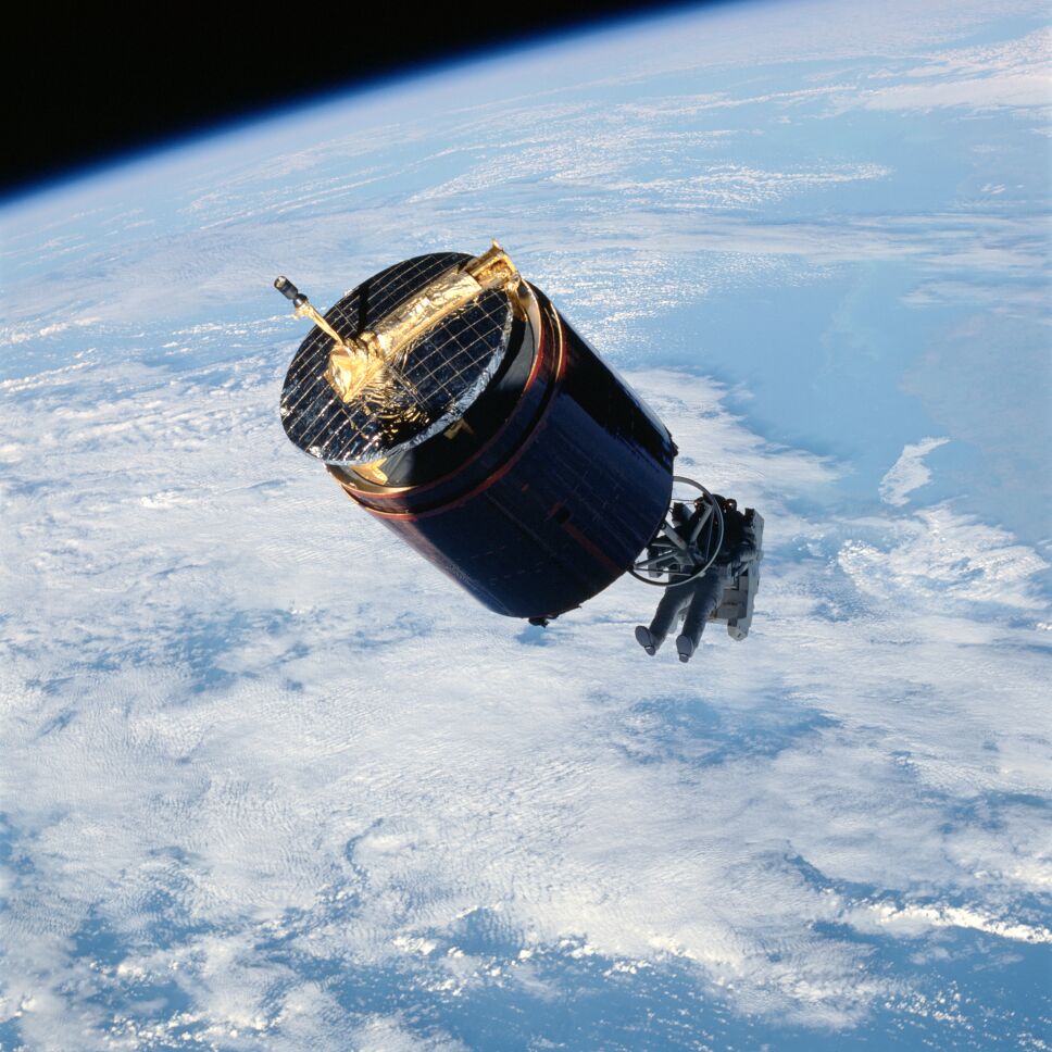 Satélite, objeto desconocido, EUA 1.jpg