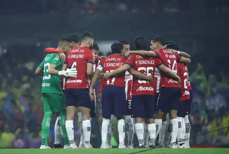 ¡Sueño europeo! Dos jugadores de Chivas estarán a prueba con el PSV Eindhoven