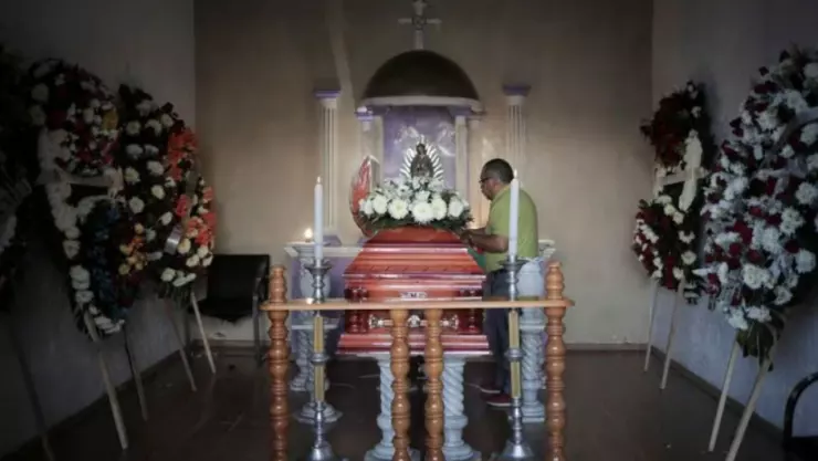 Renuncian aspirantes a cargos en Michoacán asesinato precandidatos