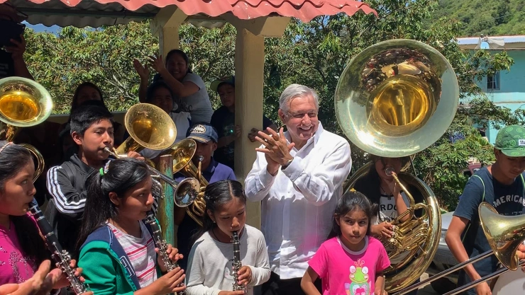 AMLO