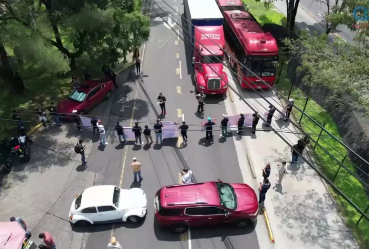 bloqueo Insurgentes Sur.jpg