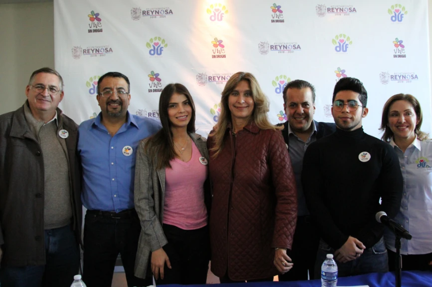 Conferencia de prensa Vive Sin Drogas