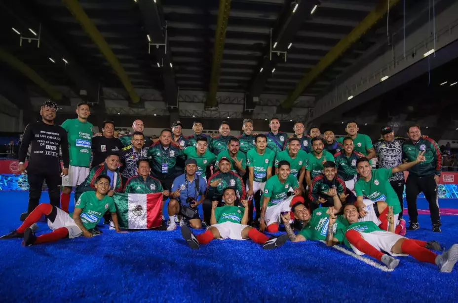 México Futbol 7 es campeón del Mundo.jpg