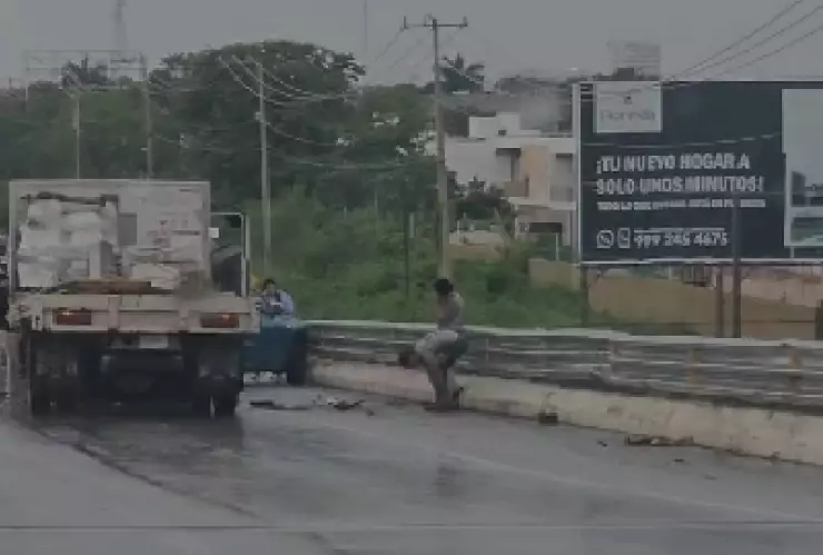 ÚLTIMA HORA_ Reportan CARAMBOLA en el periférico de Mérida, esto sucedió