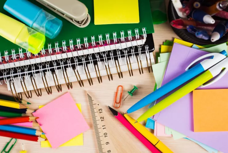 Estos son los útiles escolares recomendados para este 2022