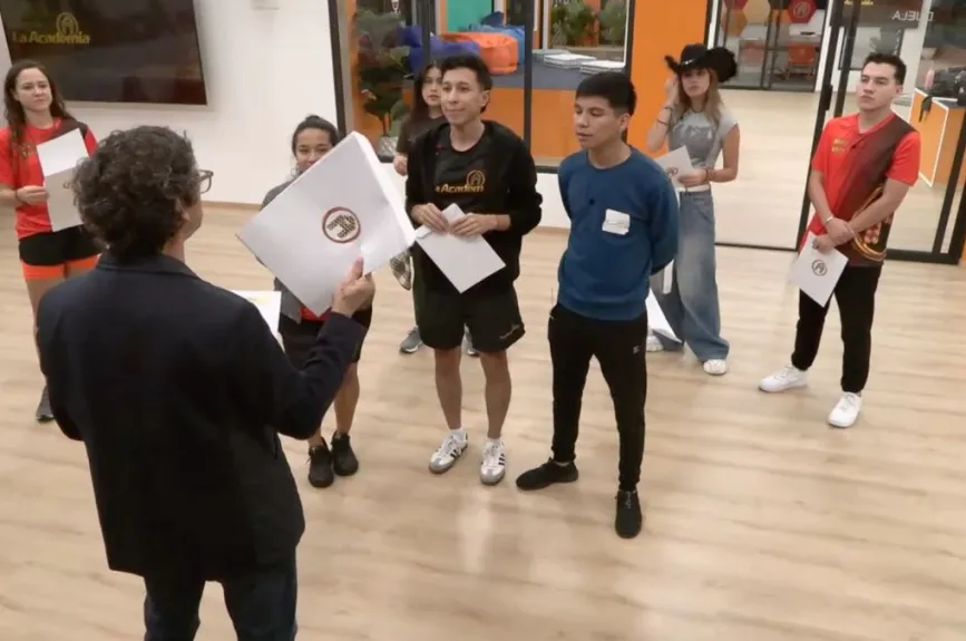 Héctor Martínez, los académicos y el equipo de La Academia se encuentran preparando un espectáculo de primera calidad.