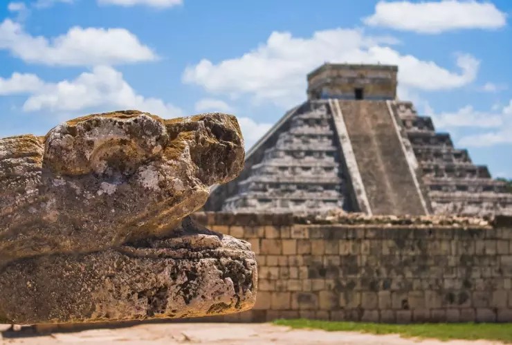 Sacan a turistas de Chichén Itzá por problemas en el Equinoccio de Primavera