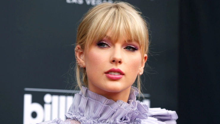 taylor-swift-clase-universidad-eju