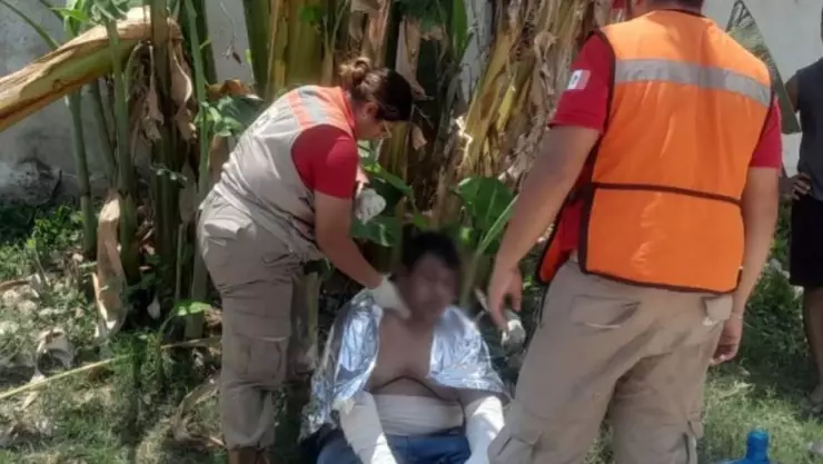 Explota tanque de gas de una camioneta en Solidaridad; hay un lesionado