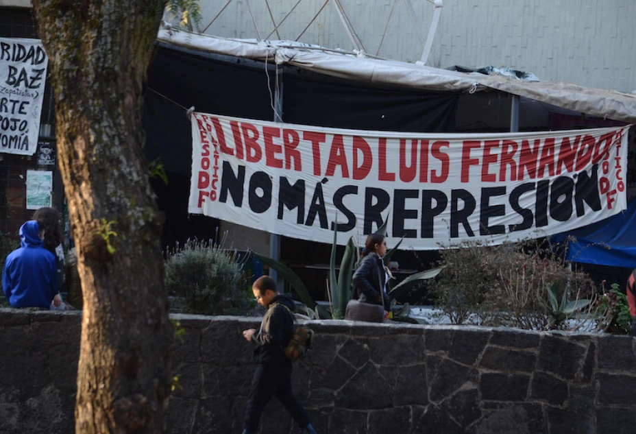 unam1.jpg